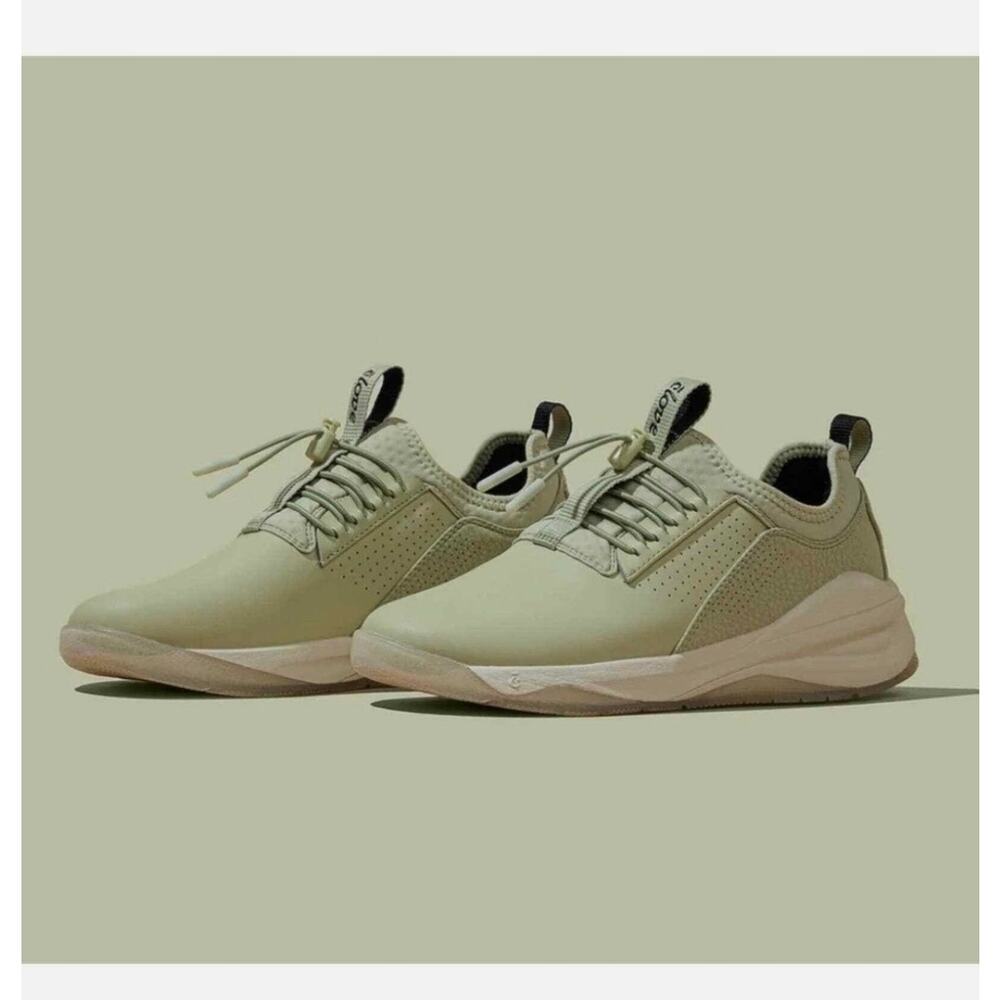 Clove Classic Sage Green Nursing Sneaker Women's Sz 7 Limited Edition Shoe